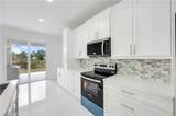 652 Kraft St - Photo 9
