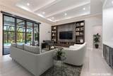 662 9th St - Photo 3