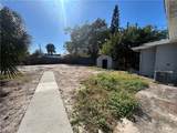 2632 Weeks Ave - Photo 2