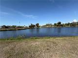 2500 Lee St - Photo 3