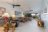 4410 Chantelle Dr - Photo 4