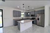 1507 11th St - Photo 3