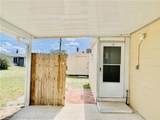 1120 Vineyard St - Photo 2
