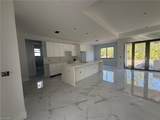3628 10TH AVE NE - Photo 4