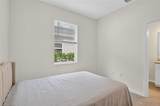 2126 Hamlin St - Photo 24
