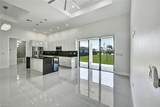 1717 Chiquita Blvd - Photo 12