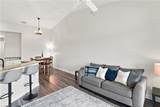 1067 Hartley Ave - Photo 4