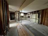 16945 Windcrest Dr - Photo 10