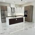 1409 Roosevelt Ave - Photo 5