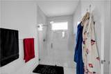 6131 Laurelwood Dr - Photo 16
