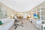 555 Park Shore Dr - Photo 9