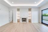 82 9TH St - Photo 2