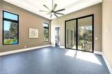 933 11th St - Photo 17