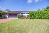 2323 Pine Woods Cir - Photo 39