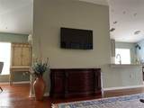 1405 Tiffany Ln - Photo 18