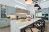 6630 Palisades Ave - Photo 11