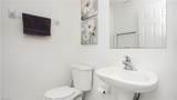 7805 Woodbrook Cir - Photo 15