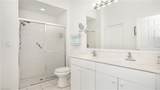 7805 Woodbrook Cir - Photo 18
