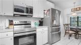 7805 Woodbrook Cir - Photo 7