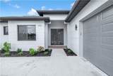 2562 60th Ave Ne - Photo 2