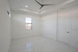 405 Kismet Pkwy - Photo 34