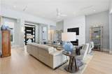 725 Harbour Dr - Photo 7
