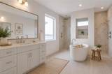 8718 Driftwood Dr - Photo 9