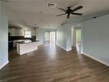 2123 16th Ter - Photo 2
