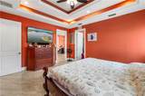 556 6th St - Photo 22