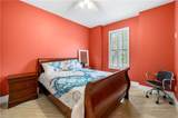 556 6th St - Photo 32