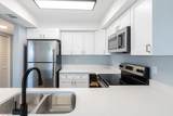 5745 Foxlake Dr - Photo 4