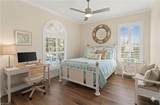 418 Panay Ave - Photo 23
