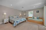 712 110th Ave - Photo 10