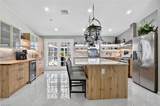 410 6th St - Photo 2