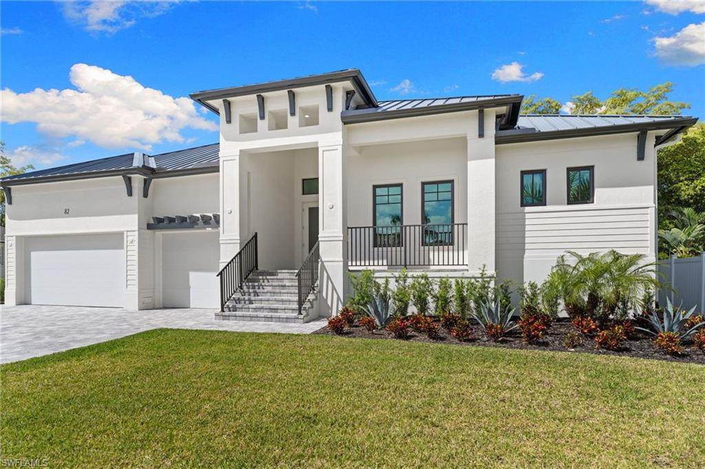 82 Tahiti Rd - Photo 1