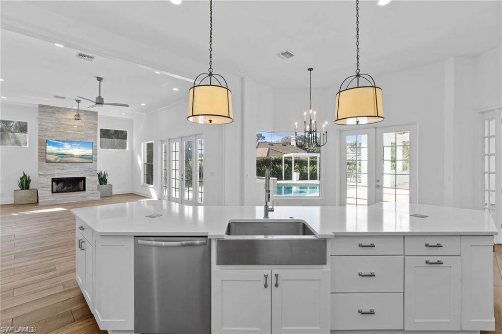 2274 Hawksridge Dr - Photo 1