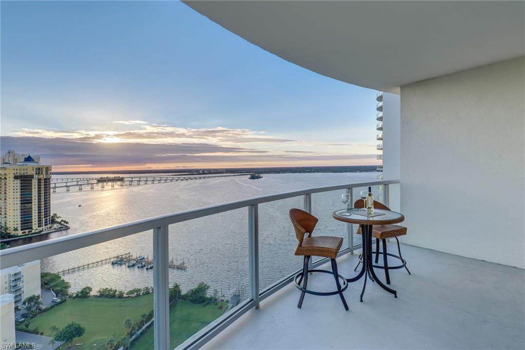 3000 Oasis Grand Blvd - Photo 1
