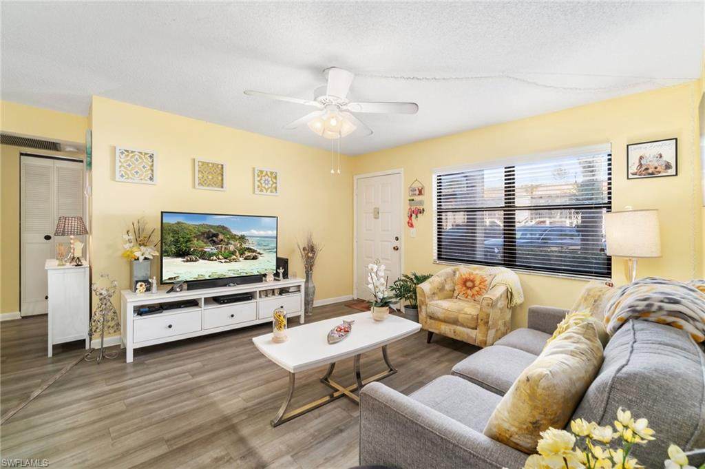 4363 27th Ct - Photo 1
