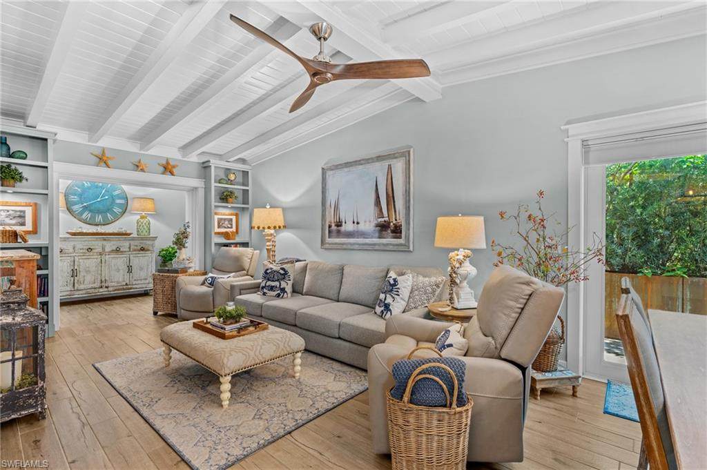 840 Myrtle Ter - Photo 1