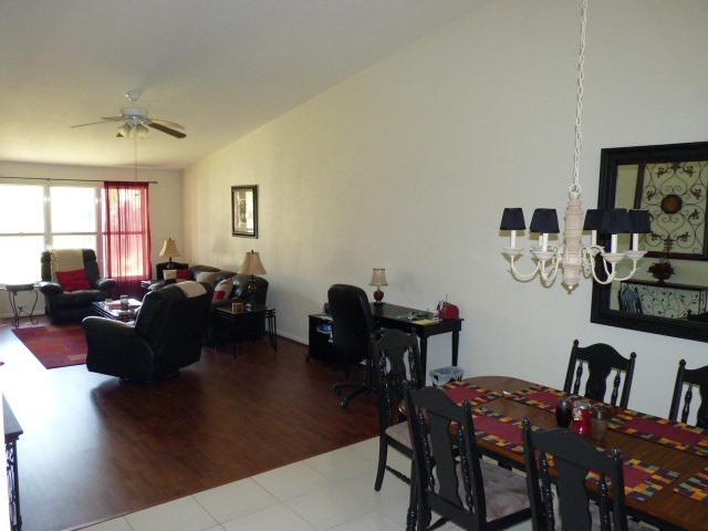 4120 Looking Glass Ln - Photo 1