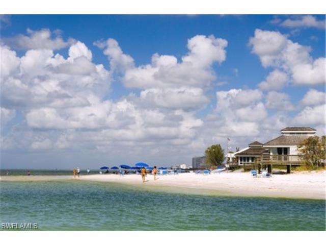 6101 Pelican Bay Blvd - Photo 1
