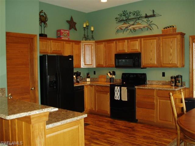 306 Storter Ave - Photo 1