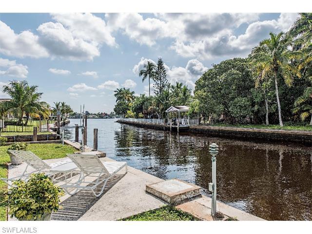 900 17TH Ave S, Naples, FL 34102 (MLS #215049245) :: The New Home Spot, Inc.