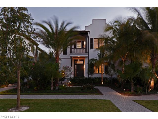 932 9th Ave S, Naples, FL 34102 (#215072298) :: Homes and Land Brokers, Inc