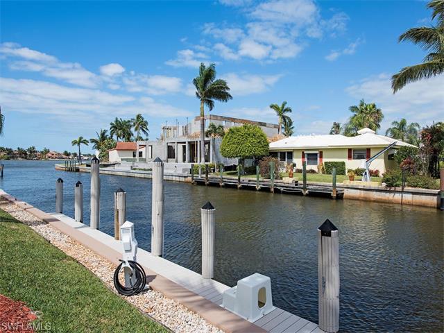 1365 Marlin Dr, Naples, FL 34102 (#216017013) :: Homes and Land Brokers, Inc