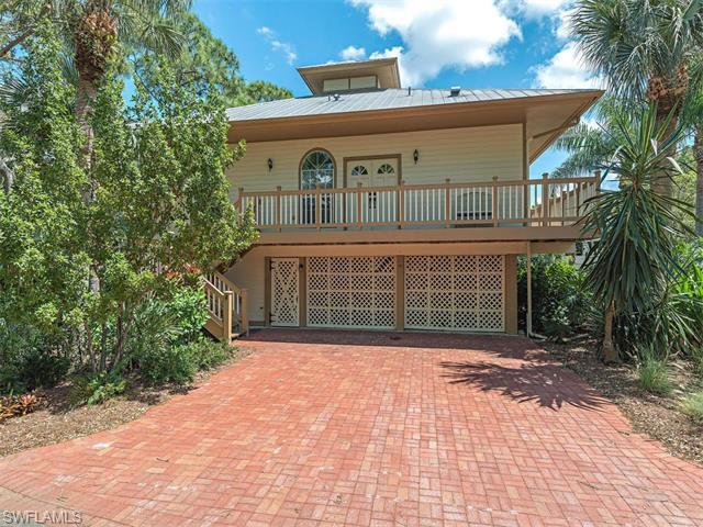 3826 Cracker Way, Bonita Springs, FL 34134 (#216025506) :: Homes and Land Brokers, Inc