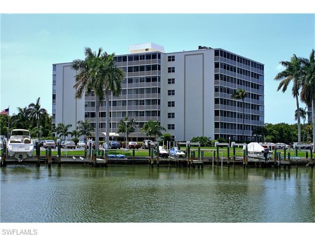 3 Bluebill Ave - Photo 1