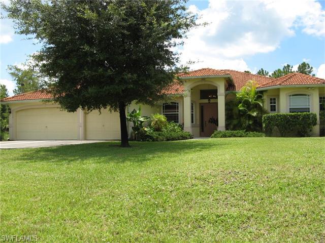 1510 Golden Gate Blvd E, Naples, FL 34120 (#216029517) :: Homes and Land Brokers, Inc