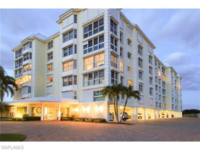 1900 Gulf Shore Blvd N #401, Naples, FL 34102 (#216030915) :: Homes and Land Brokers, Inc