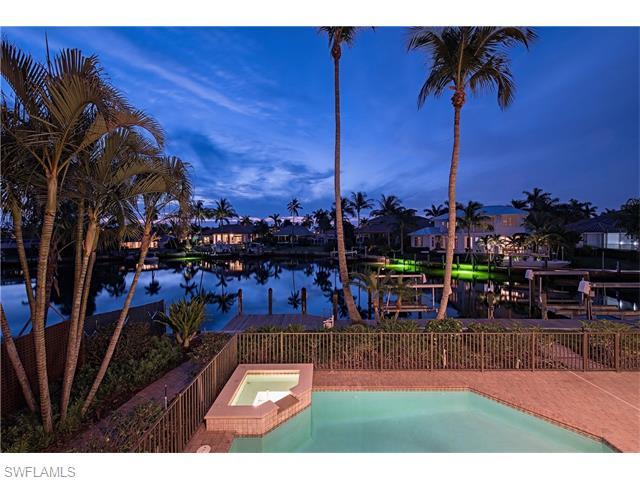 2120 Sheepshead Dr, Naples, FL 34102 (#216033143) :: Homes and Land Brokers, Inc